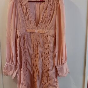 Womens Mundefeis light pink lacey mini dress medium juniors